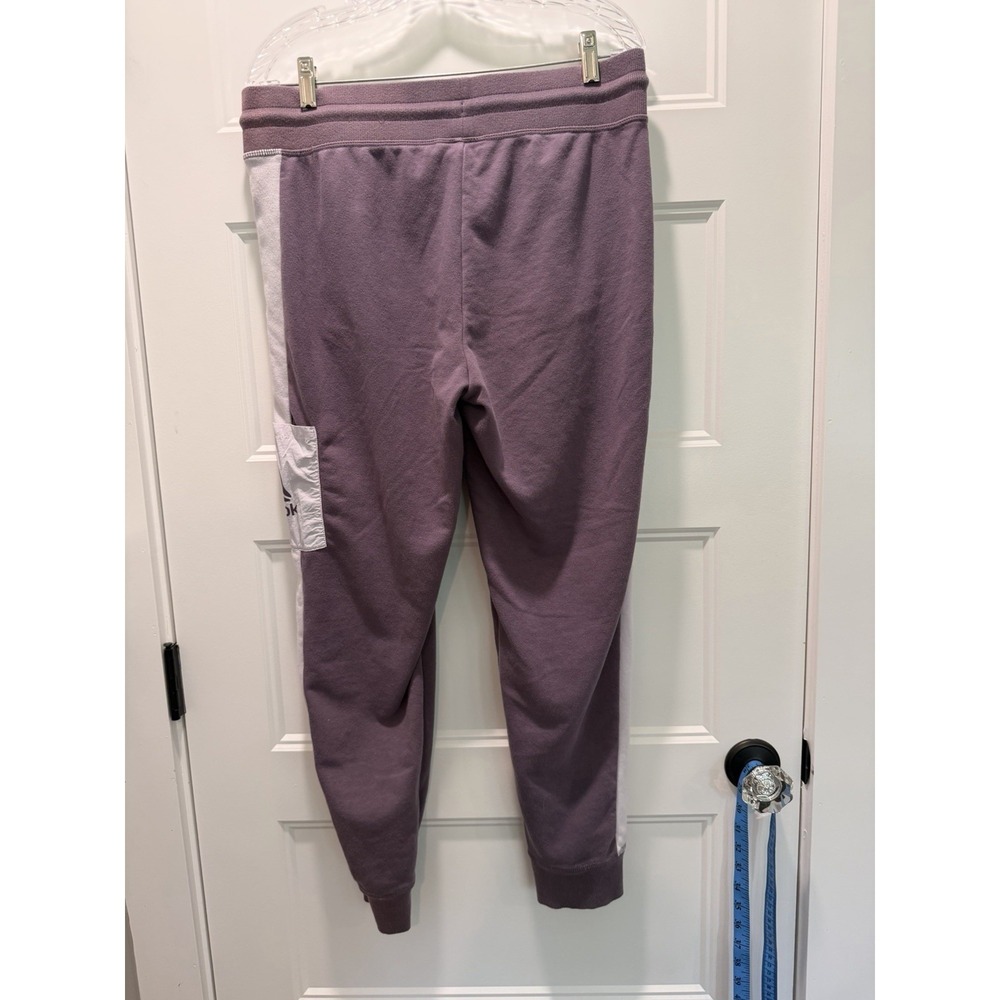 Reebok Women's L Jogger Sweatpants Purple Lilac Cargo Pocket Colorblock 2022 - Picture 3 of 4